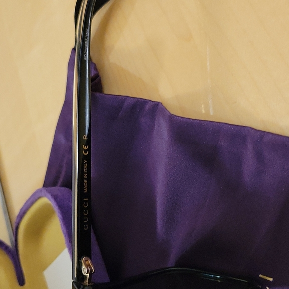 Gucci Sunglasses - Brand New - Picture 7 of 8